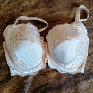 BRAND NEW Bra (36DDD)